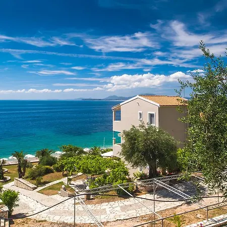 Aparthotel Krouzeri *