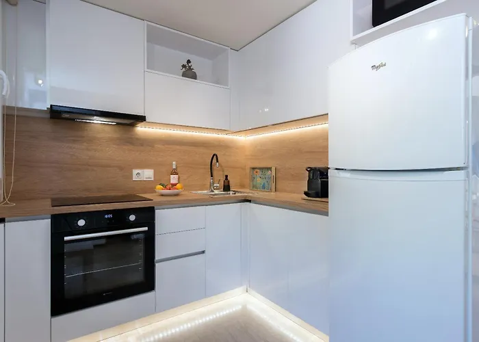 Krouzeri 4*