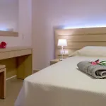 Krouzeri Aparthotel Nisaki (Corfu)