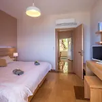 Aparthotel Krouzeri 4*