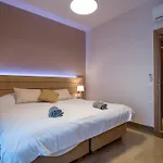 Krouzeri Aparthotel 4*