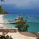 Aparthotel Krouzeri 4*