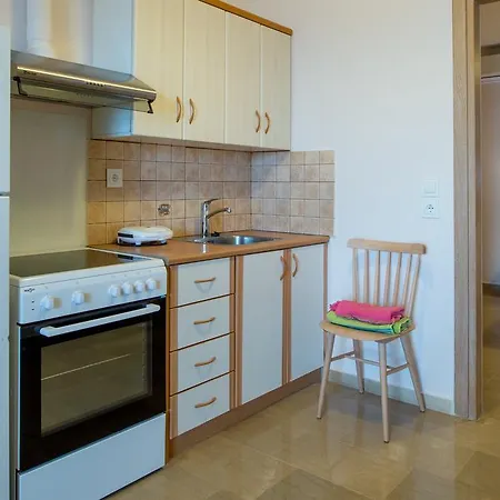 Aparthotel Krouzeri