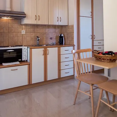 Aparthotel Krouzeri