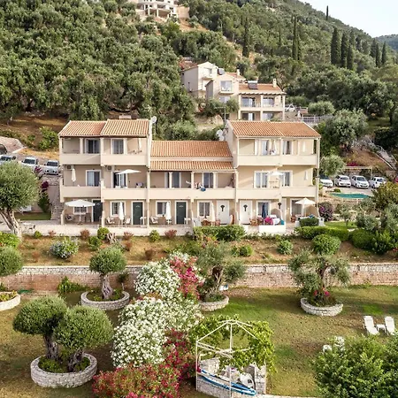 Krouzeri Hotel de apartamente *
