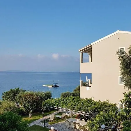 Krouzeri Nisaki (Corfu)