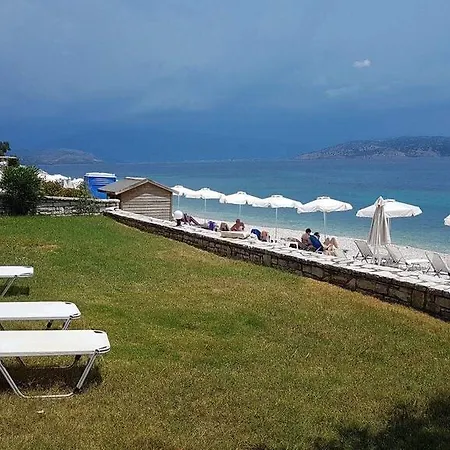 Aparthotel Krouzeri *