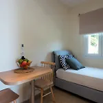 Apartmanhotel Krouzeri 4*