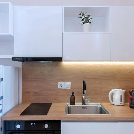 Krouzeri Nisaki (Corfu)