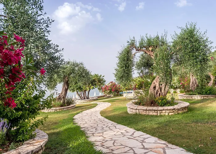 Krouzeri Nisaki (Corfu)